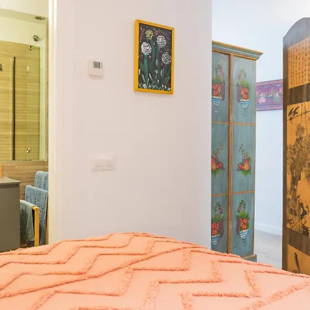 Apartamento Jardin De Doctrinos By Ap Toledo