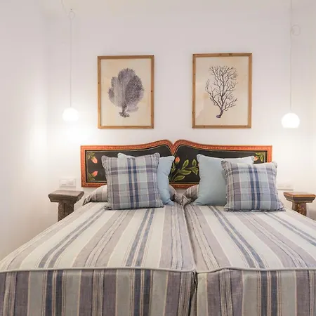 Apartamento Jardin De Doctrinos By Ap Toledo